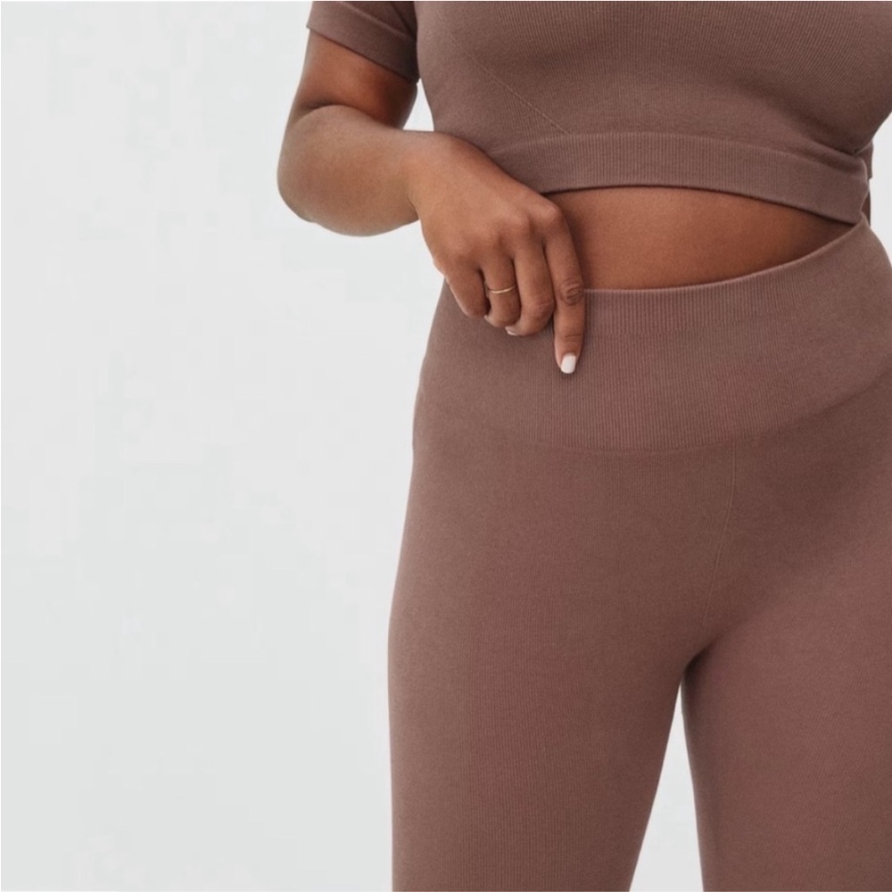 Everlane NWT The Seamless Leggings